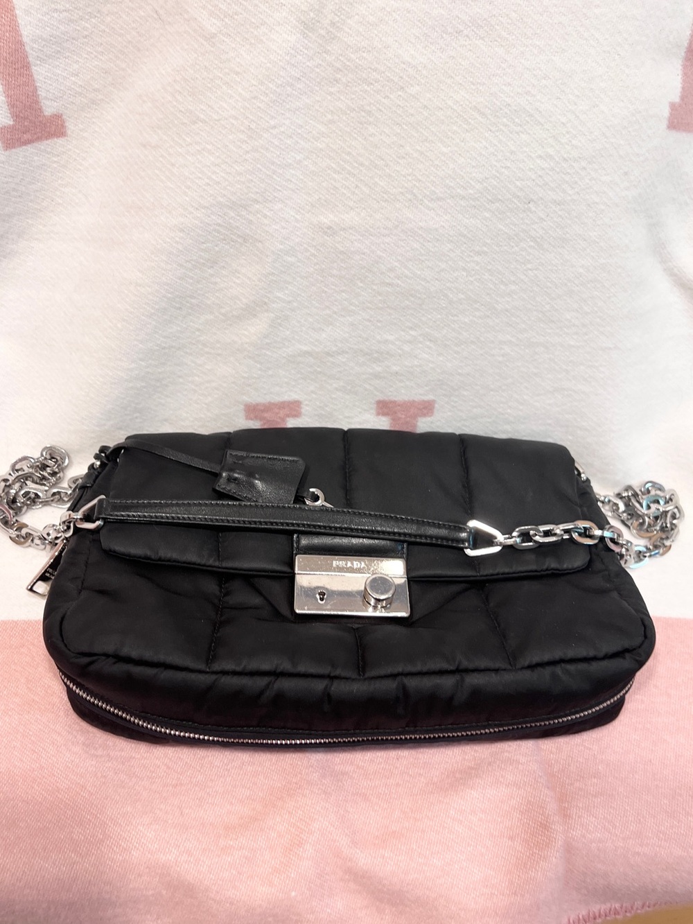 PRADA!⭐️Black Quilted Tessuto/leather Bomber Bag! Crossbody Bag with Silver! - Picture 8 of 16